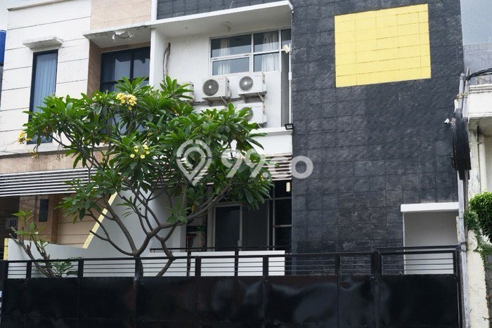 Kost Dijual di Kemanggisan dengan 20 KT dan Luas 350m2 Kost Dijual di Kemanggisan dengan 20 KT dan Luas 350m2