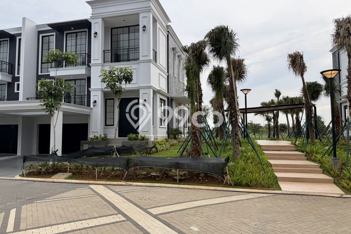 Rumah Mewah LB 800m2 Siap Pakai Desain Elegan di Pantai Indah Kapuk 2, Jakarta Utara Rumah Mewah LB 800m2 Siap Pakai Desain Elegan di Pantai Indah Kapuk 2, Jakarta Utara