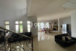 Jual Rumah Luas Elegan Dengan View Eksklusif di Alam Sutera, Tangerang Jual Rumah Luas Elegan Dengan View Eksklusif di Alam Sutera, Tangerang