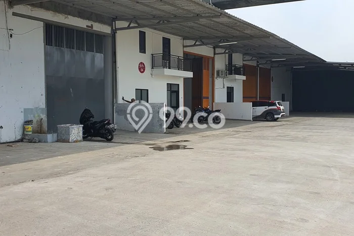 LOKASI BISNIS! Gudang For Rent Kawasan Ciwastra, Luas 288m², Area Utama, Siap Usaha LOKASI BISNIS! Gudang For Rent Kawasan Ciwastra, Luas 288m², Area Utama, Siap Usaha