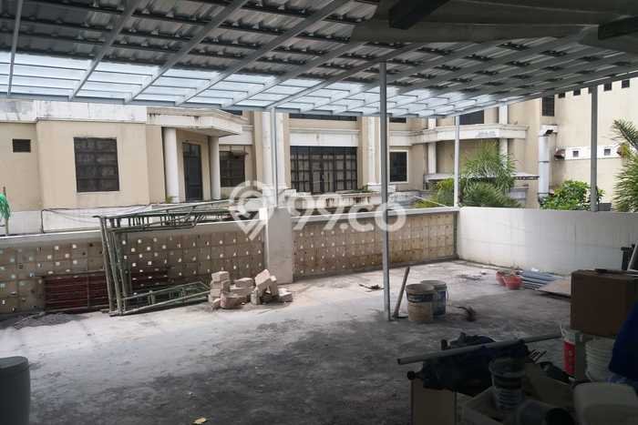 For Sale! Premium House LT 247m2 Desain Elegan di Mulyosari For Sale! Premium House LT 247m2 Desain Elegan di Mulyosari
