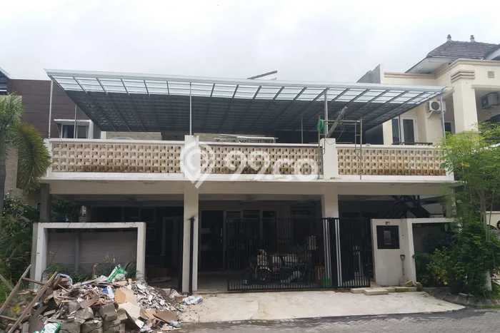 For Sale! Premium House LT 247m2 Desain Elegan di Mulyosari For Sale! Premium House LT 247m2 Desain Elegan di Mulyosari