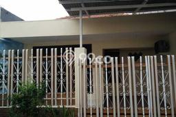 HUNIAN EKSKLUSIF! Rumah di Ngagel, 2 KM, Design Modern, LT 123m² Bangunan 100m² HUNIAN EKSKLUSIF! Rumah di Ngagel, 2 KM, Design Modern, LT 123m² Bangunan 100m²