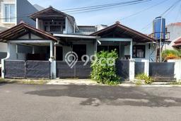 Rumah Modern 4 Kamar LT 147m2 di Buah Batu Rumah Modern 4 Kamar LT 147m2 di Buah Batu