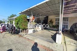 Rumah Modern 2 KT di Cihanjuang Bandung Unfurnished Rumah Modern 2 KT di Cihanjuang Bandung Unfurnished