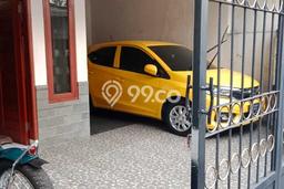 Rumah LT 90m² / LB 120m² Lokasi Strategis di Antapani, Bandung Rumah LT 90m² / LB 120m² Lokasi Strategis di Antapani, Bandung