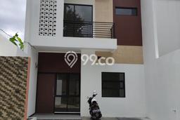 For Sale Rumah 4 Kamar Lokasi Strategis Nyaman dan Strategis di Parongpong For Sale Rumah 4 Kamar Lokasi Strategis Nyaman dan Strategis di Parongpong