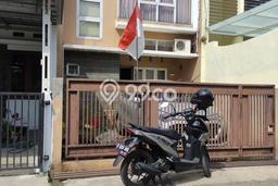 Rumah Strategis Minimalis Lb 99m2 di Arcamanik, Bandung Rumah Strategis Minimalis Lb 99m2 di Arcamanik, Bandung