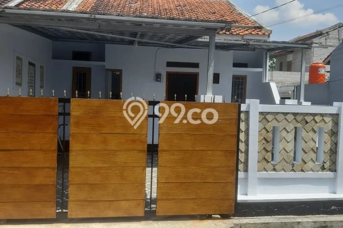Rumah Area Nyaman di Garut Kota, Garut, Luas 72m2m² Bangunan 36m2m² Rumah Area Nyaman di Garut Kota, Garut, Luas 72m2m² Bangunan 36m2m²