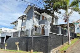 Hunian Cantik Modern Lb 200m2 di Cilengkrang, Bandung Hunian Cantik Modern Lb 200m2 di Cilengkrang, Bandung