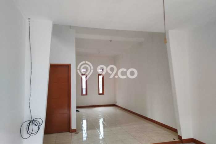Jual Rumah Strategis Bagus Punya 4 KT di Babakan Ciparay Bandung SHM Jual Rumah Strategis Bagus Punya 4 KT di Babakan Ciparay Bandung SHM