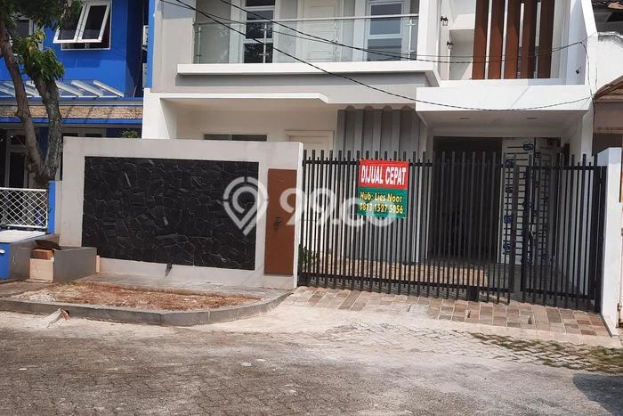 Disewakan Hunian Konsep Minimalis di Cinere Depok dengan 4 KT Disewakan Hunian Konsep Minimalis di Cinere Depok dengan 4 KT