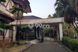 Jarang Ada! Tanah di Cinere Punya Luas 1249m2 - Jarang Ada! Tanah di Cinere Punya Luas 1249m2 -
