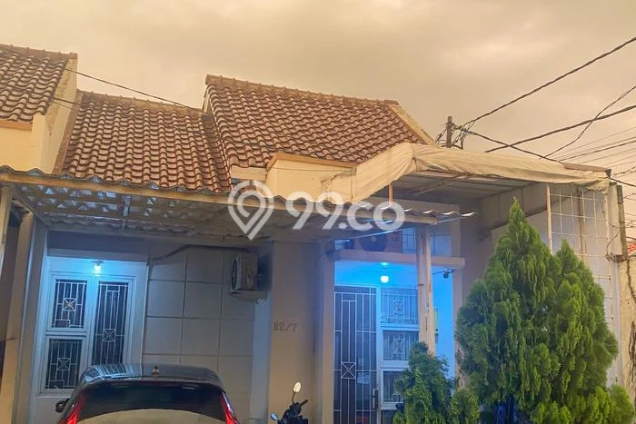 Rumah Strategis Minimalis Lb 55m2 di Ciputat, Tangerang Selatan Rumah Strategis Minimalis Lb 55m2 di Ciputat, Tangerang Selatan