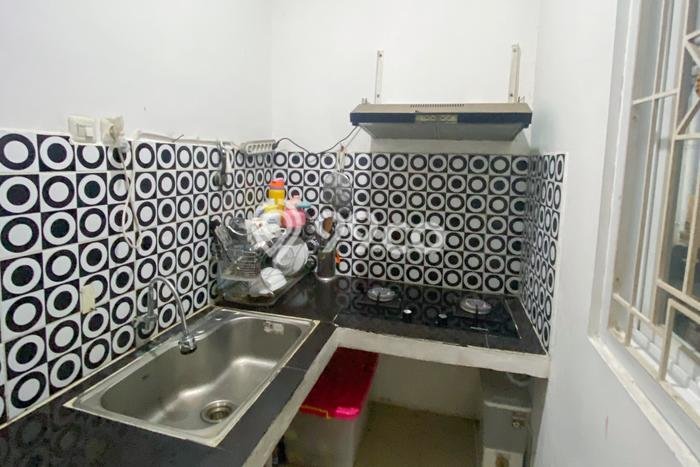 Rumah Strategis Minimalis Lb 55m2 di Ciputat, Tangerang Selatan Rumah Strategis Minimalis Lb 55m2 di Ciputat, Tangerang Selatan