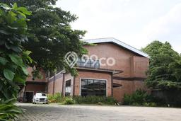 Area Ramai! Kantor Dijual di Sawangan untuk Bisnis Luas Bangunan 3000m2 Area Ramai! Kantor Dijual di Sawangan untuk Bisnis Luas Bangunan 3000m2