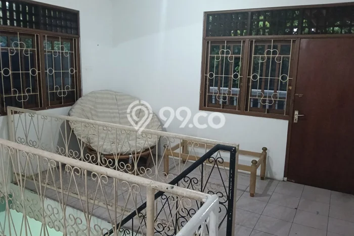 Rumah sewa siap pakai 4 Kamar Tidur di Condet, Jakarta Timur Rumah sewa siap pakai 4 Kamar Tidur di Condet, Jakarta Timur