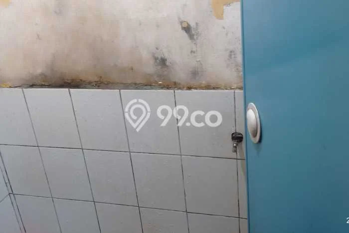 Gudang disewakan lokasi strategis Kramat Jati Jakarta Timur 300m2 Gudang disewakan lokasi strategis Kramat Jati Jakarta Timur 300m2