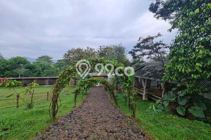 HARGA TERBAIK! Vila di Banjaran, Luas 4400m2m², Lokasi Prima HARGA TERBAIK! Vila di Banjaran, Luas 4400m2m², Lokasi Prima