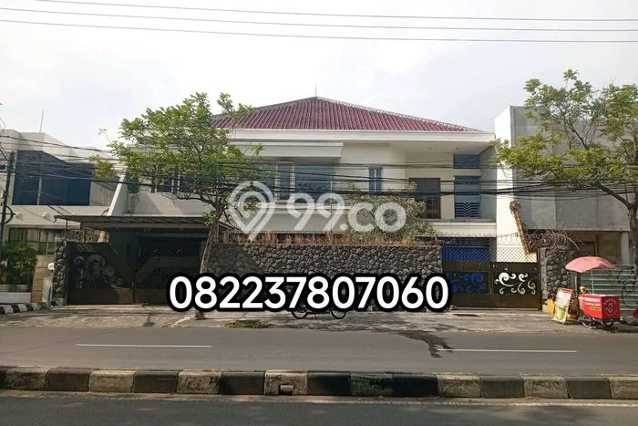 Dijual Rumah Premium dengan Fasilitas Sekitar Komplit di Wonocolo, Surabaya Dijual Rumah Premium dengan Fasilitas Sekitar Komplit di Wonocolo, Surabaya