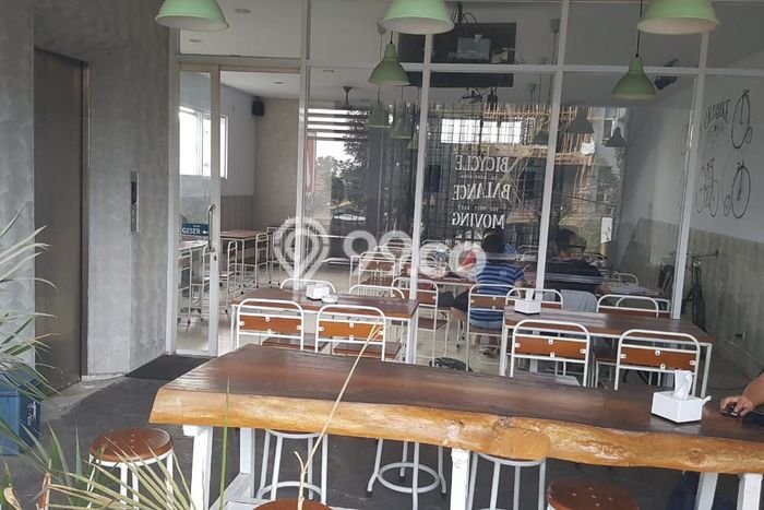 Ruko Dijual di Prime Area Bandung Luas 380m2 Ruko Dijual di Prime Area Bandung Luas 380m2