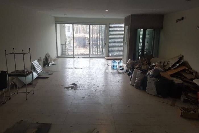 Ruko Dijual di Prime Area Bandung Luas 380m2 Ruko Dijual di Prime Area Bandung Luas 380m2