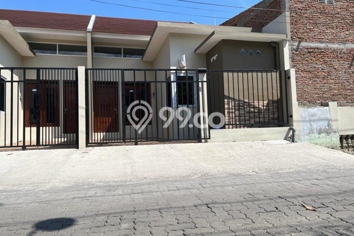 Dijual Rumah Minimalis Bagus Punya 2 KT di Semarang Barat Semarang SHM Dijual Rumah Minimalis Bagus Punya 2 KT di Semarang Barat Semarang SHM