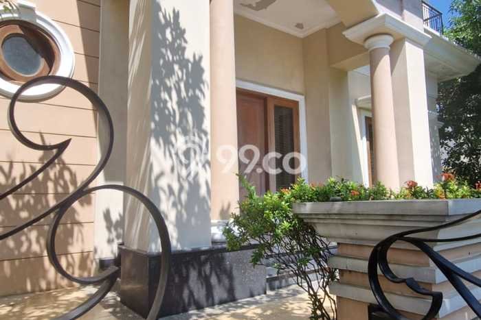 Dijual Rumah Premium dengan Fasilitas Sekitar Komplit di Gajah Mungkur, Semarang Dijual Rumah Premium dengan Fasilitas Sekitar Komplit di Gajah Mungkur, Semarang