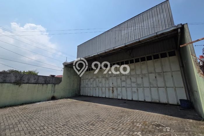 Gudang Dijual Lokasi Stratagis di Gayamsari Semarang Cocok untuk Investasi Gudang Dijual Lokasi Stratagis di Gayamsari Semarang Cocok untuk Investasi