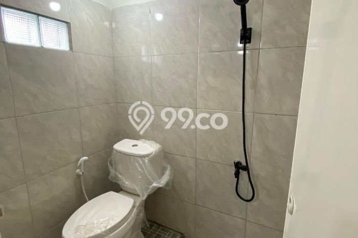 Investasi Kost Dijual di Semarang Utara, Semarang, Spesifikasi 14 KT, 14 KM, 200m2 Investasi Kost Dijual di Semarang Utara, Semarang, Spesifikasi 14 KT, 14 KM, 200m2