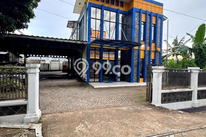 Ruko untuk disewa di Samarinda Utara punya LT 460m2 & LB 280m2 harga sewa kompetitif Ruko untuk disewa di Samarinda Utara punya LT 460m2 & LB 280m2 harga sewa kompetitif