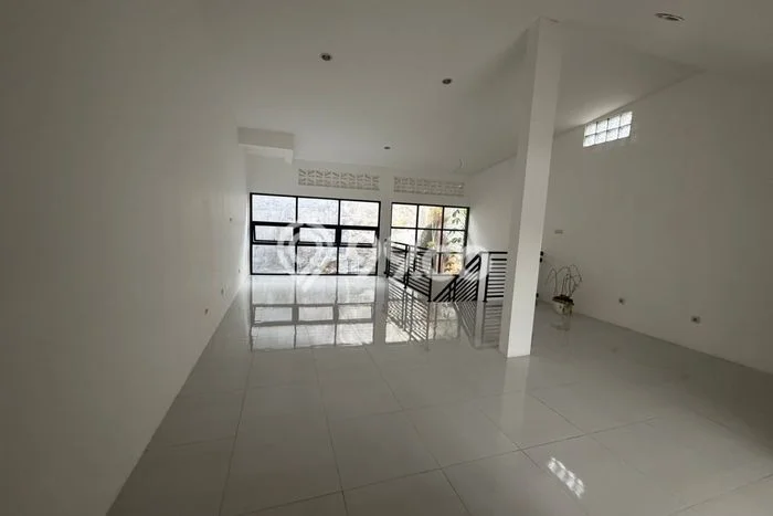 FOR RENT! Ruko di BKR Cocok untuk Bisnis 120m2 FOR RENT! Ruko di BKR Cocok untuk Bisnis 120m2
