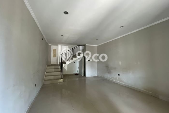 AREA TERSIBUK! Ruko Kawasan Sidakarya, Luas 80m², Kawasan Bisnis AREA TERSIBUK! Ruko Kawasan Sidakarya, Luas 80m², Kawasan Bisnis