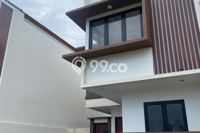 Siap Vila di , Dimensi 100m2m², Posisi Strategis Siap Vila di , Dimensi 100m2m², Posisi Strategis
