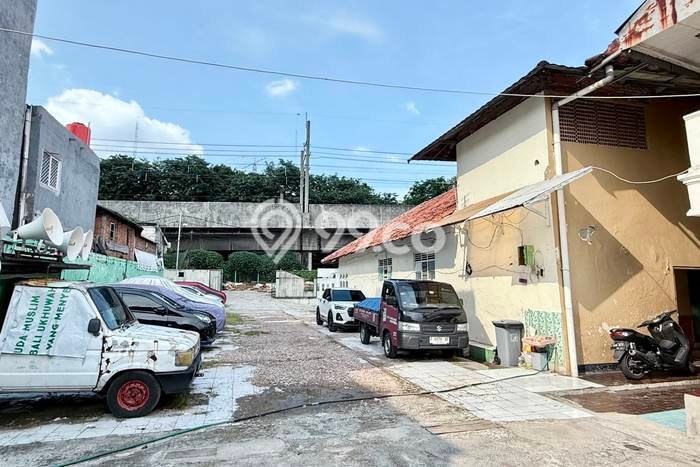 Jarang Ada! Tanah di Menteng Punya Luas 1004m2 SHM Jarang Ada! Tanah di Menteng Punya Luas 1004m2 SHM