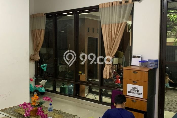 Rumah Kost Dijual di Johar Baru, Jakarta Pusat, Spesifikasi 44 KT, 44 KM, 568m2 Rumah Kost Dijual di Johar Baru, Jakarta Pusat, Spesifikasi 44 KT, 44 KM, 568m2