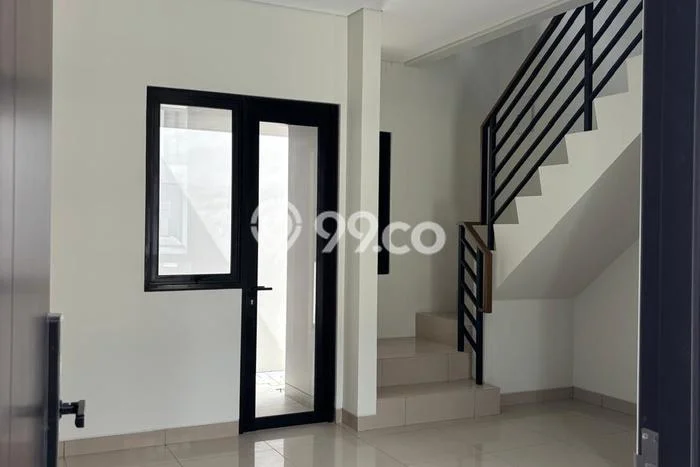 Disewakan! Rumah 2 Kamar Tidur &
2 Kamar Mandi di Summarecon Crown Gading, Bekasi Disewakan! Rumah 2 Kamar Tidur &
2 Kamar Mandi di Summarecon Crown Gading, Bekasi