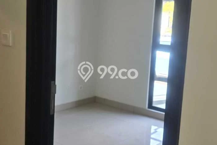 Sewa Rumah Harga Terjangkau di Summarecon Crown Gading Bekasi dengan 3 KT Sewa Rumah Harga Terjangkau di Summarecon Crown Gading Bekasi dengan 3 KT