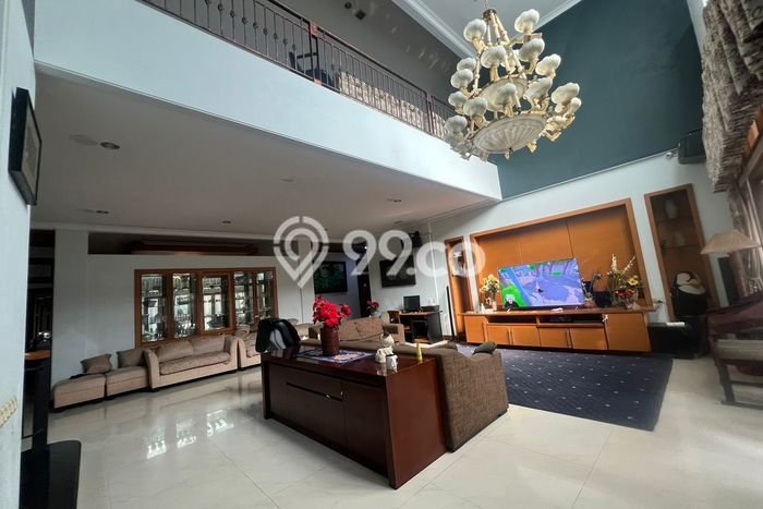 Disewakan Rumah Nyaman di Bandung Wetan Harga Rp 580 Juta/ Tahun Disewakan Rumah Nyaman di Bandung Wetan Harga Rp 580 Juta/ Tahun