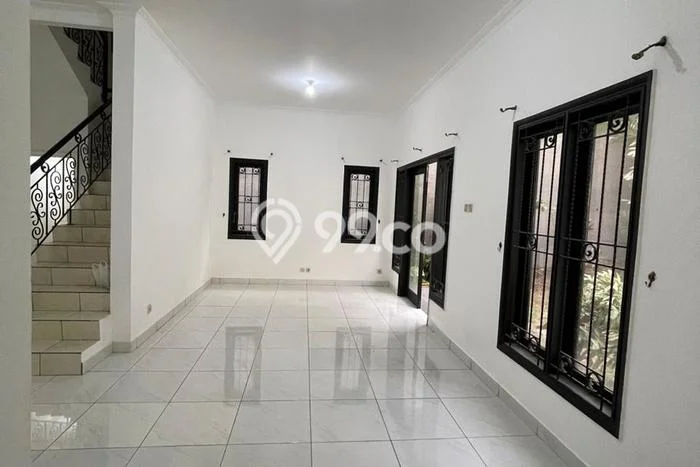Disewakan! Rumah 5 Kamar Tidur &
3 Kamar Mandi di Kota Baru Parahyangan, Bandung Disewakan! Rumah 5 Kamar Tidur &
3 Kamar Mandi di Kota Baru Parahyangan, Bandung