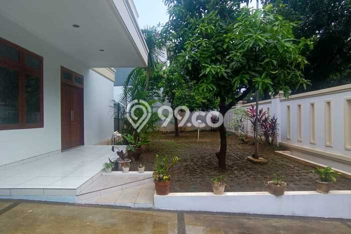Jarang Ada! Rumah Sewa 5 Kamar Nyaman Siap Huni Tanjung Barat Jarang Ada! Rumah Sewa 5 Kamar Nyaman Siap Huni Tanjung Barat