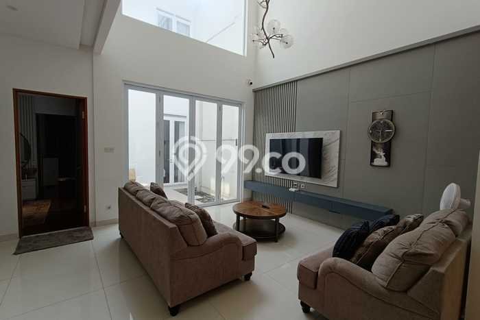 Rumah Elit Modern Siap Huni di Dago Bandung Rumah Elit Modern Siap Huni di Dago Bandung