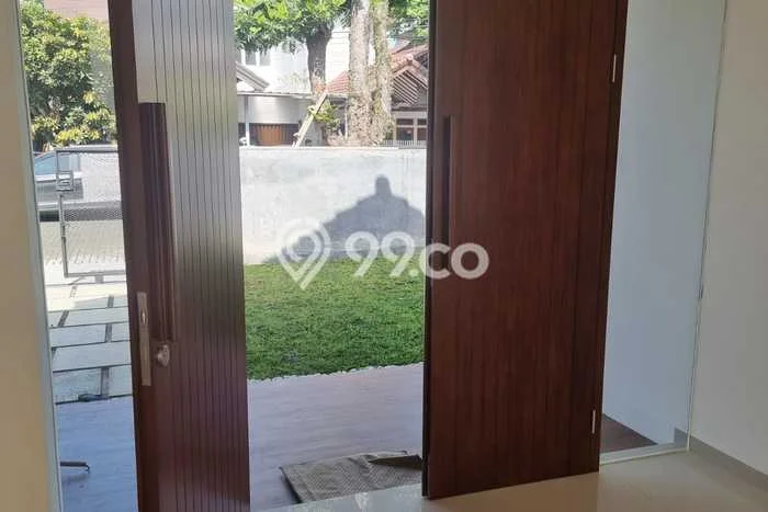 Siap Huni Rumah Mewah 0 Kamar di Batununggal Dekat ke Mana Saja Siap Huni Rumah Mewah 0 Kamar di Batununggal Dekat ke Mana Saja