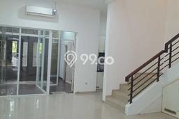 Dijual Rumah Eksklusif 3 KT di Setra Duta, Bandung Dijual Rumah Eksklusif 3 KT di Setra Duta, Bandung
