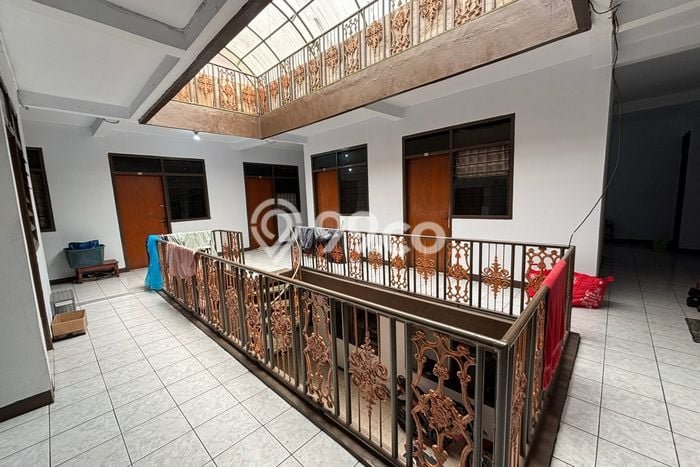 For Sale! Luxury House LT 503m2 Desain Elegan di Cibogo For Sale! Luxury House LT 503m2 Desain Elegan di Cibogo
