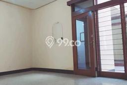 Rumah Modern Minimalis di Komplek Sukaluyu Sayap Pahlawan Rumah Modern Minimalis di Komplek Sukaluyu Sayap Pahlawan