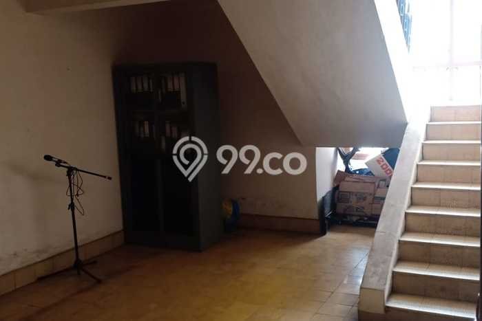 Rumah Elit Modern Tanpa Renovasi di Buah Batu Bandung Rumah Elit Modern Tanpa Renovasi di Buah Batu Bandung