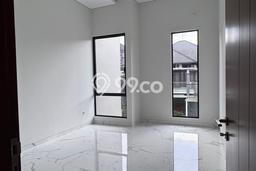 Rumah Elit LB 190m2 Siap Huni Desain Elegan di Mekar Wangi, Bandung Rumah Elit LB 190m2 Siap Huni Desain Elegan di Mekar Wangi, Bandung
