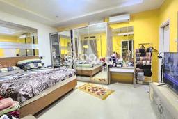 Rumah Mewah LB 200m2 Siap Pakai Desain Elegan di Kota Baru Parahyangan, Bandung Rumah Mewah LB 200m2 Siap Pakai Desain Elegan di Kota Baru Parahyangan, Bandung