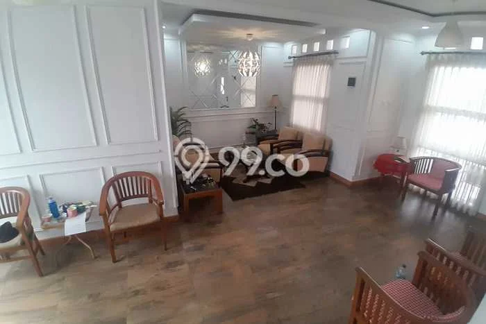 Rumah Luas Asri 5 KT Siap Pakai di Cikutra Bandung Rumah Luas Asri 5 KT Siap Pakai di Cikutra Bandung